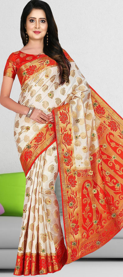 Off White & Golden Kanjivaram Silk Saree | Kanjivaram sarees, South indian  sarees, Silk sarees