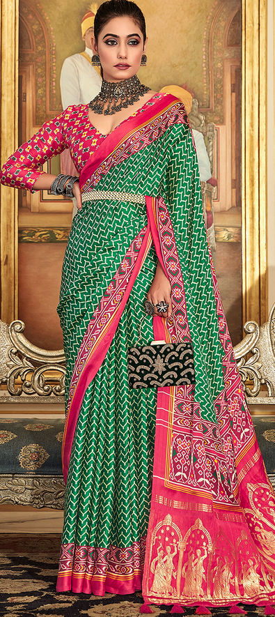 Mehndi Green Couple Matching Dress Orgenza silk Saree & Kurta Pyjama –  Archittam Fashion