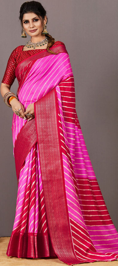 Marvelous Maroon Colored Women's Soft Silk Saree With Blouse –  SathiyasFashion