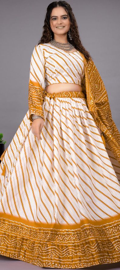 Buy Indian New Hevvy Printed Yellow and White Lehenga Choli Online in India  - Etsy