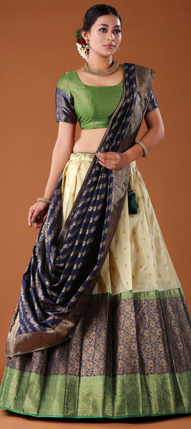 Photo of banarsi lehengas | Skirt and crop top indian, Indian outfits,  Bridal lehenga