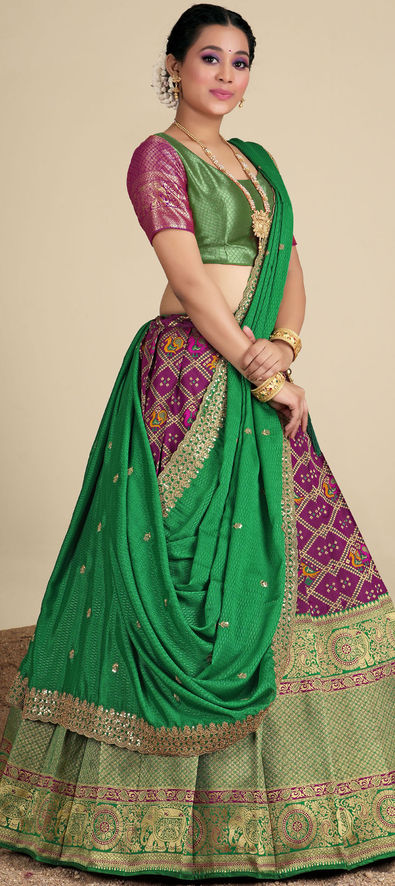 Purple or Green Woven Banarasi Silk Traditional Lehenga Choli - Gajiwala -  3907406