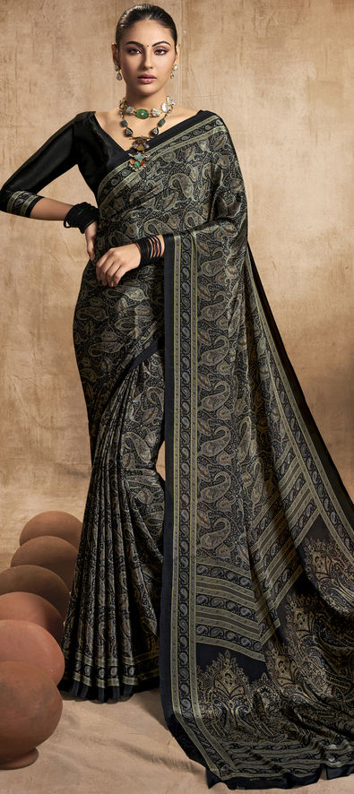 POCHAMPALLY IKKAT SILK CREAM WITH BLACK COLOR SAREE – pochampallysarees.com