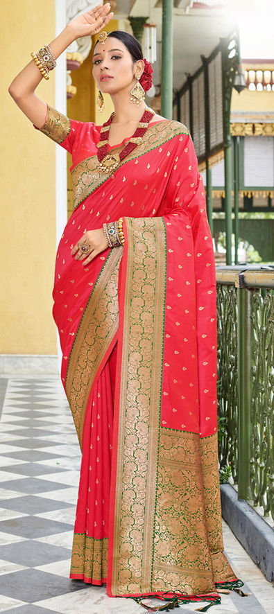 Beautiful Red Party Wear Saree – EinayaCollection