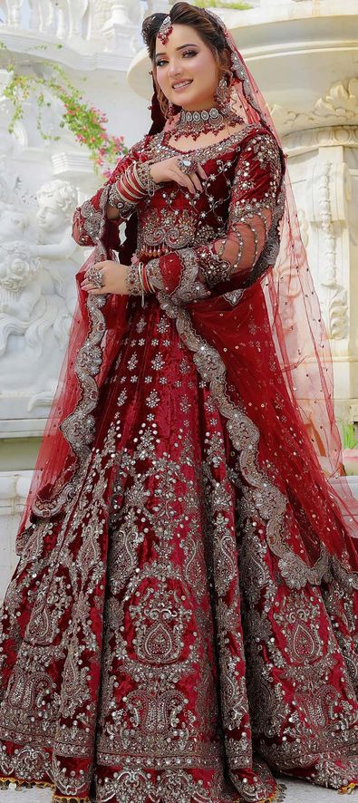 Buy Red Raw Silk Embroidery Kasab Plunge V Neck Dabka Bridal Lehenga Set  For Women by Nitika Gujral Online at Aza Fashions.
