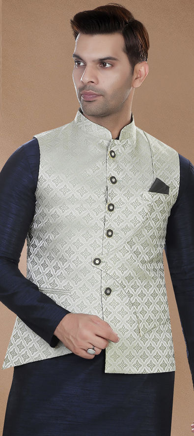Buy Louis Philippe Men Pure Wool Striped Nehru Jacket - Nehru Jackets for  Men 21954068 | Myntra