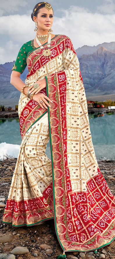 Share more than 68 bridal saree colour combination super hot