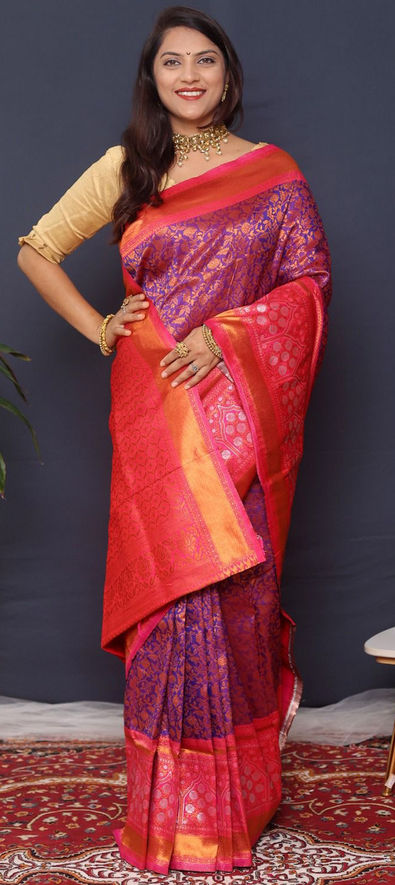 Tute blue and rosey pink barfi achol khadi silk handloom saree