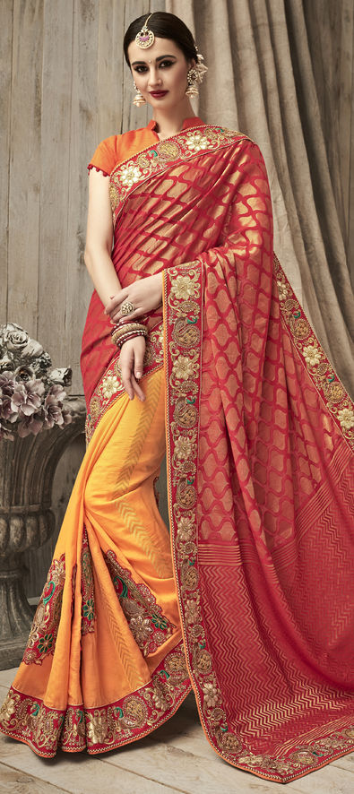 What kind of saree colours will look grand for a bride on the day of wedding?  - Quora