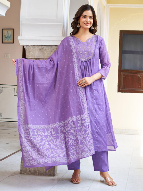 Flipkart Sudithar Dupatta Women's Dress Material In Snapdeal